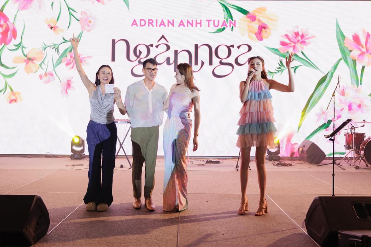 NTK Adrian Anh Tuấn tung loạt thiết kế hè sử dụng chất liệu tái chế kh - Ảnh 8. NTK Adrian Anh Tuấn tung loạt thiết kế hè sử dụng chất liệu tái chế kh - Ảnh 8.