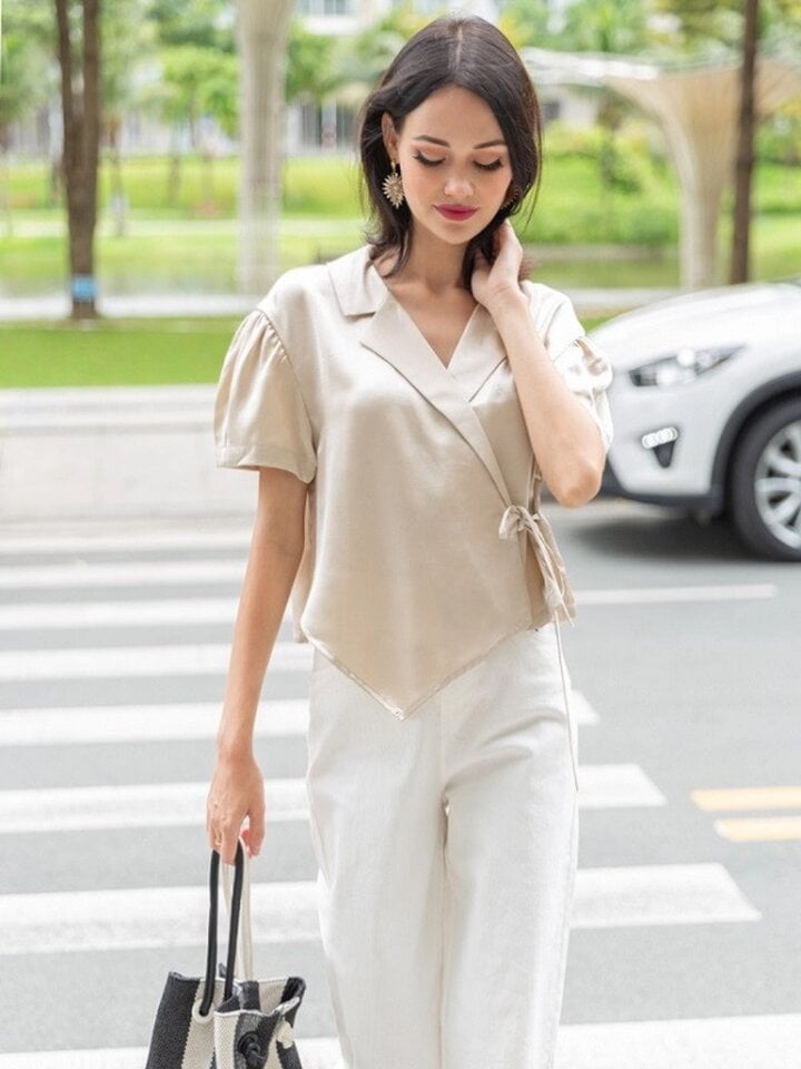 Cách mặc quần trắng sành điệu trong mọi hoàn cảnh - Ảnh 1. Cách mặc quần trắng sành điệu trong mọi hoàn cảnh - Ảnh 1.